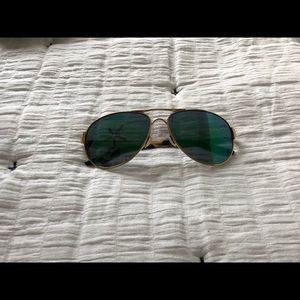Women’s Oakley sunglasses